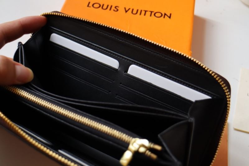 Louis Vuitton Wallets